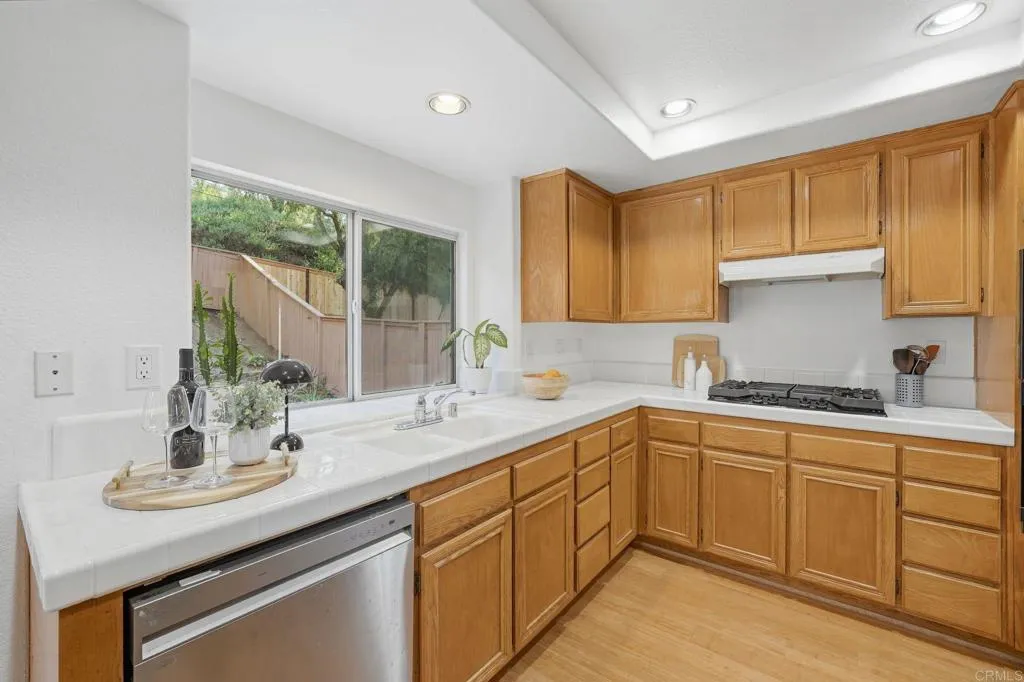 https://cdn.realtyfeed.com/cdn/127/306707206/d547438b42a89cf6007f90cc9eba500d.webp