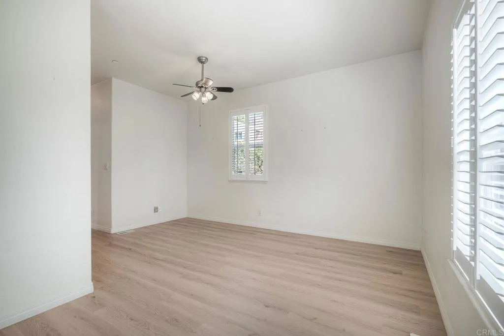 https://cdn.realtyfeed.com/cdn/127/306707250/003e79bc2d4dd4bb1b6e80ed30e8bb5e.webp
