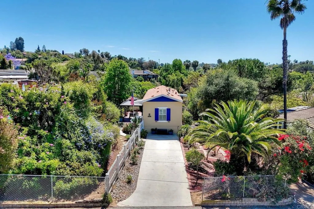 https://cdn.realtyfeed.com/cdn/127/306707250/015f176fba4821fcb310d1c2010a2a07.webp