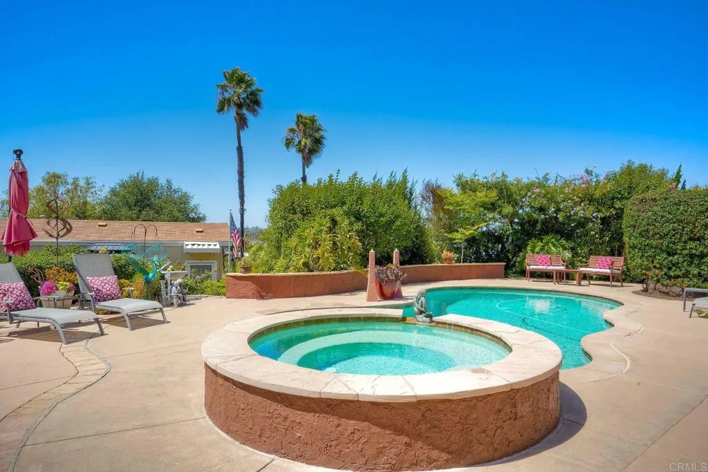 https://cdn.realtyfeed.com/cdn/127/306707250/09b8b3aad1feae2c602c14d6da4c336f.webp