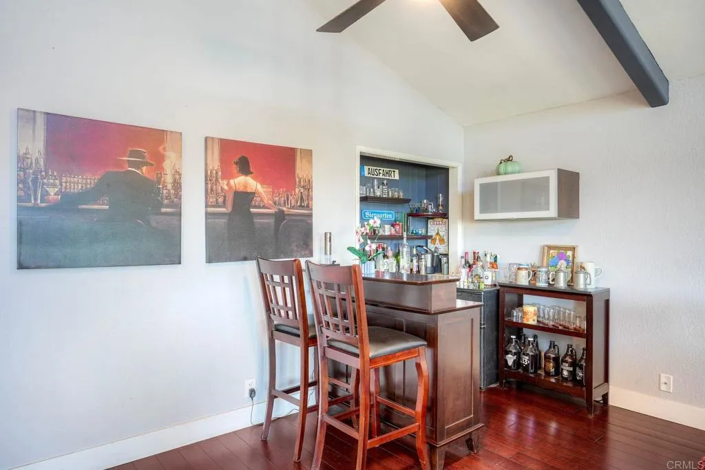 https://cdn.realtyfeed.com/cdn/127/306707250/32f746379cf064331bfeaa7ab5aa4781.webp