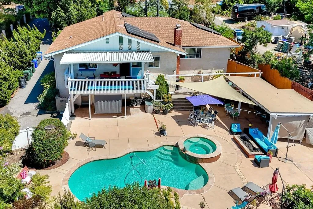 https://cdn.realtyfeed.com/cdn/127/306707250/4a92ef94780992efe9ff3b25ac831c17.webp