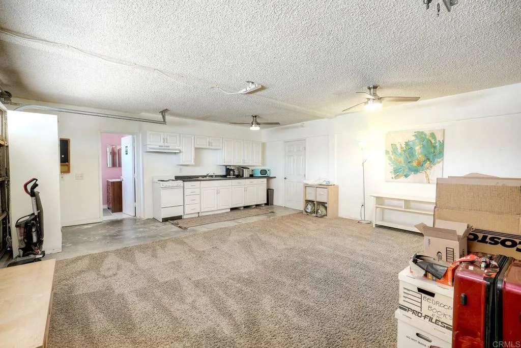 https://cdn.realtyfeed.com/cdn/127/306707250/a37906a6dcbf2761e5f721e93c5dc34c.webp