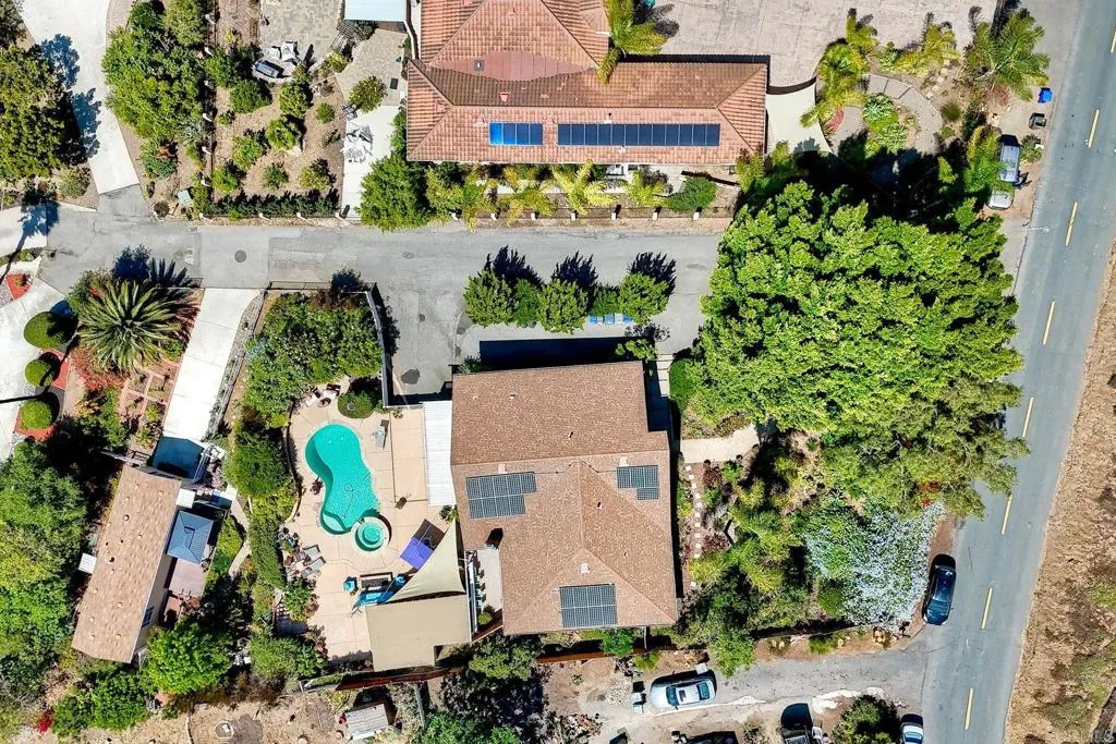 https://cdn.realtyfeed.com/cdn/127/306707250/d5588d02fcd8af44bd696d2d9b7ccbb2.webp
