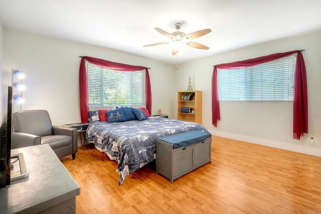https://cdn.realtyfeed.com/cdn/127/306707250/dc89117c3ddb7837323d159660d24e1b.webp