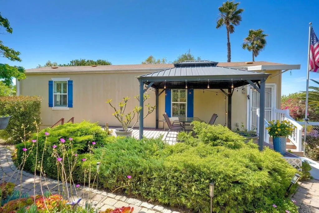 https://cdn.realtyfeed.com/cdn/127/306707250/f6f5197a6e2e72816ea4619b504c27c5.webp