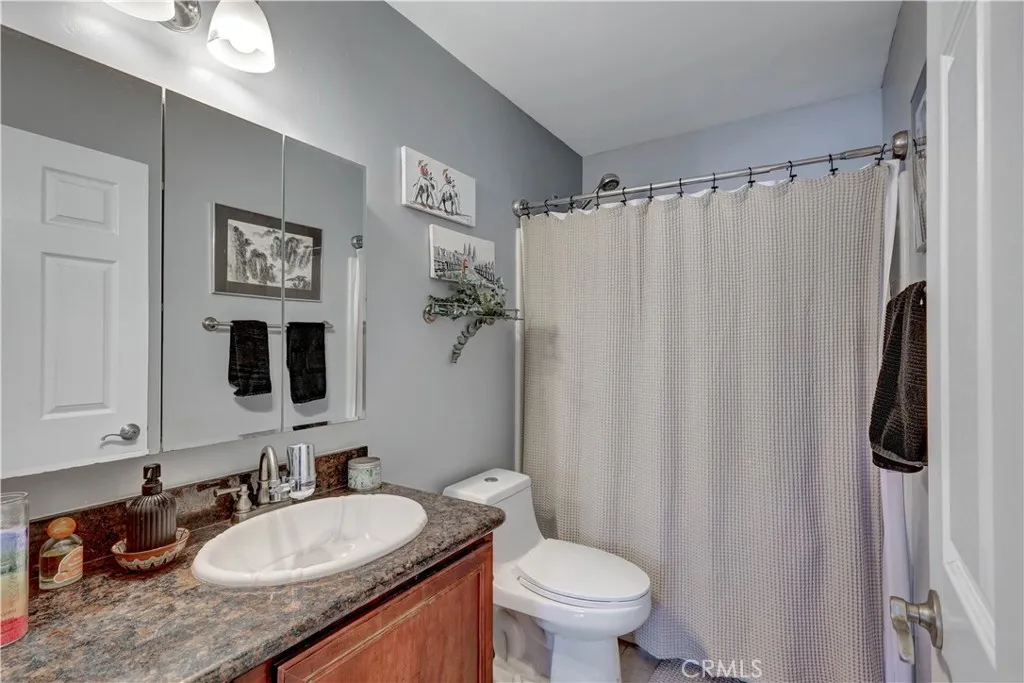 Photo #17: OC26094152 Listing: Photo #17