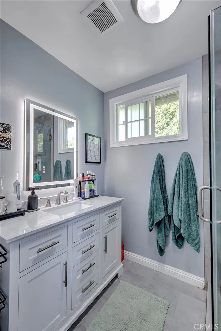 Photo #14: OC26094152 Listing: Photo #14