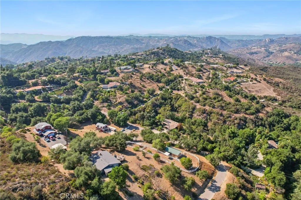 https://cdn.realtyfeed.com/cdn/127/306707263/17c548ac694e868c94a235150284e8af.webp