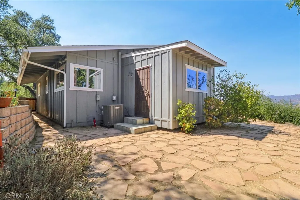 https://cdn.realtyfeed.com/cdn/127/306707263/5a1be0f29e4d88b37335a58d7d2d3049.webp