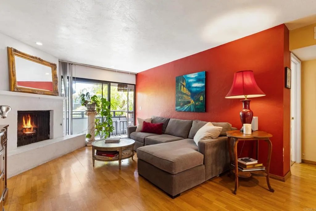 https://cdn.realtyfeed.com/cdn/127/306707270/284a318c079f9d0322c801732e70f556.webp