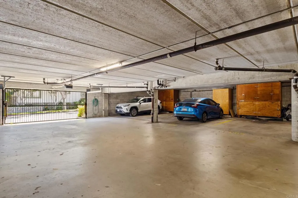 https://cdn.realtyfeed.com/cdn/127/306707270/b1834c48eaeaeb6538791015250fd704.webp