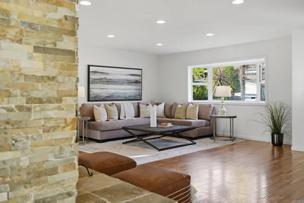 https://cdn.realtyfeed.com/cdn/127/306707288/5c88acca9f7b04d561ffa8bb09637f50.webp