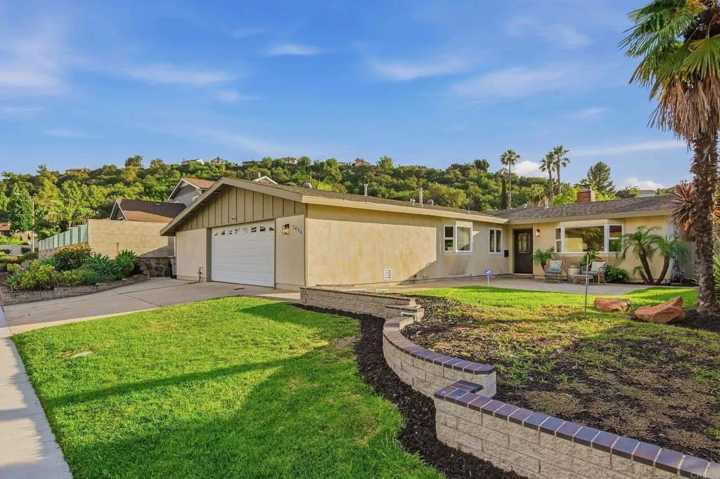 https://cdn.realtyfeed.com/cdn/127/306707288/b9bd6c91a821782a4bb87b9aee72c7b5.webp