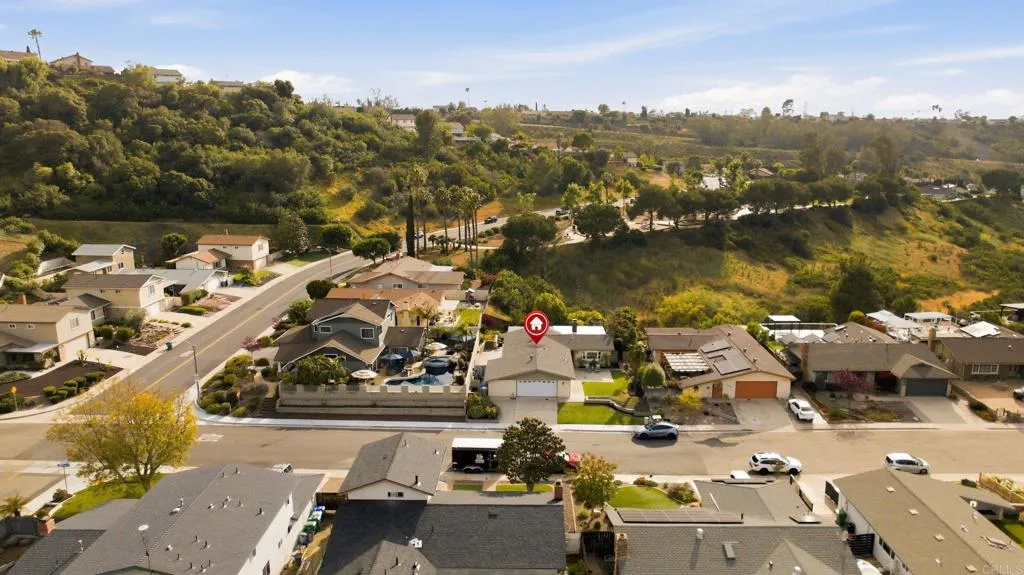 https://cdn.realtyfeed.com/cdn/127/306707288/c5c918bb1e1490d143034040420863b0.webp