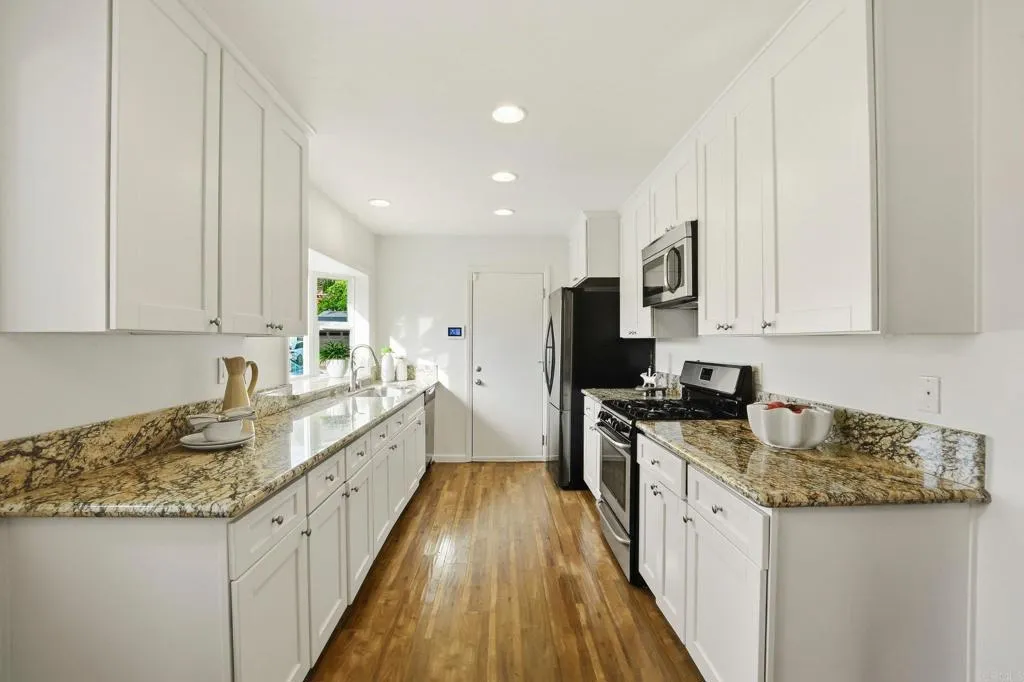 https://cdn.realtyfeed.com/cdn/127/306707288/e5929118074fec30b2ce4b14bf4563e7.webp