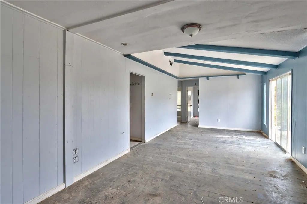 https://cdn.realtyfeed.com/cdn/127/306707295/ed07b1df7add39ff41d5b64934b09b8b.webp