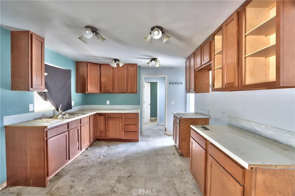 https://cdn.realtyfeed.com/cdn/127/306707295/fe9b5e8b1d04f9188ef443a364688588.webp