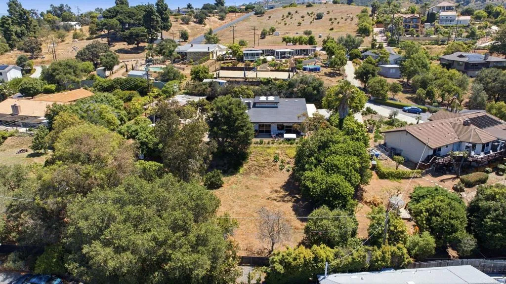 https://cdn.realtyfeed.com/cdn/127/306707305/084000a18fbed47894529e673e3ad6e9.webp