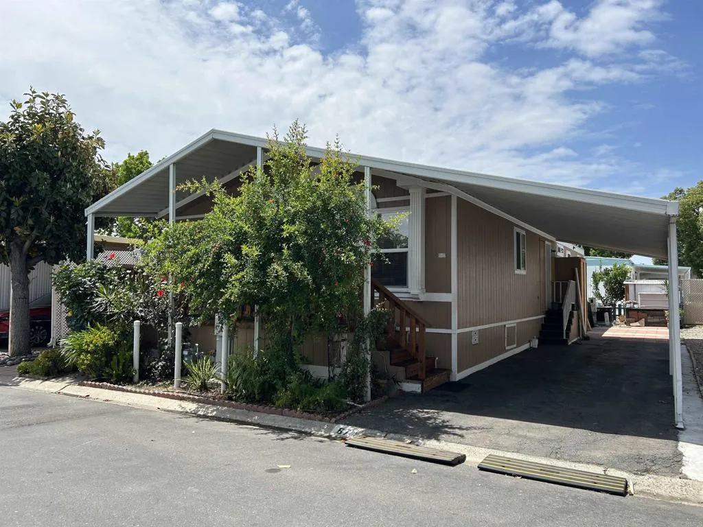 https://cdn.realtyfeed.com/cdn/127/306707360/30672cf25b397913917fcfe0a100fee0.webp