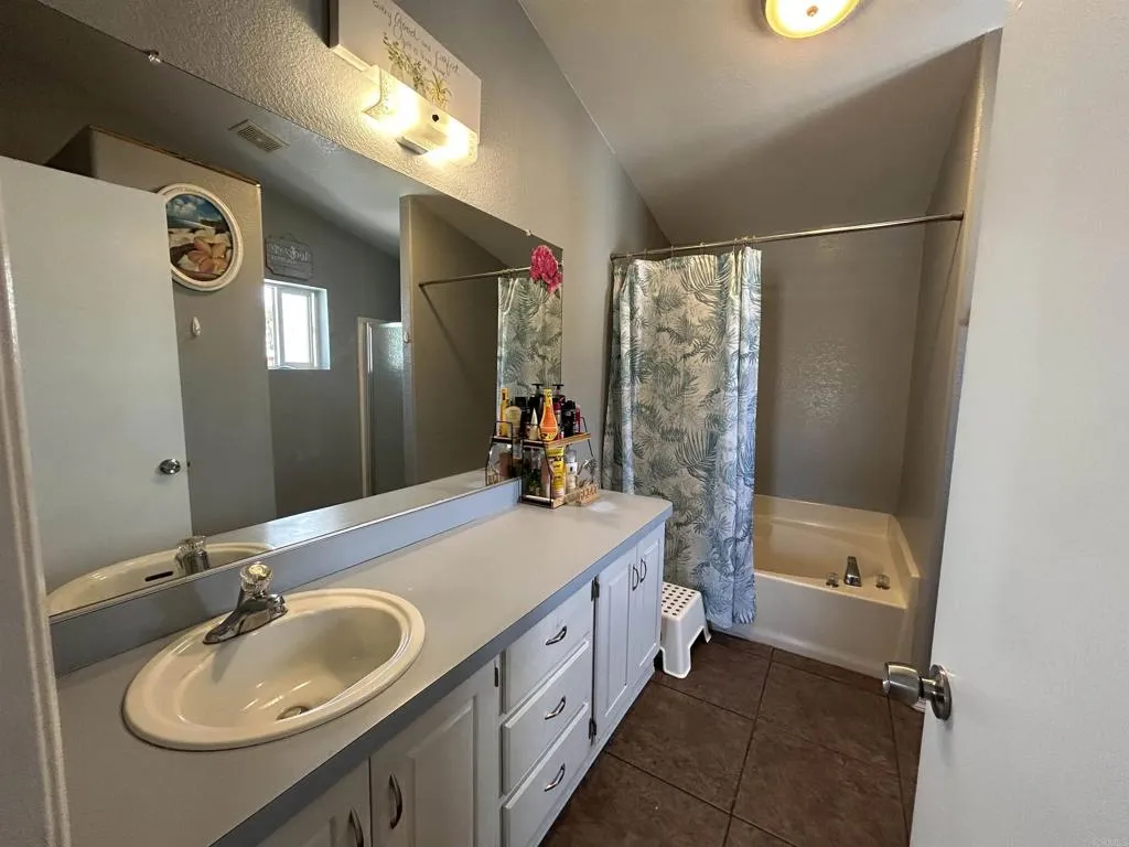 https://cdn.realtyfeed.com/cdn/127/306707360/d91061cf968a47b515e1e013d561fb75.webp