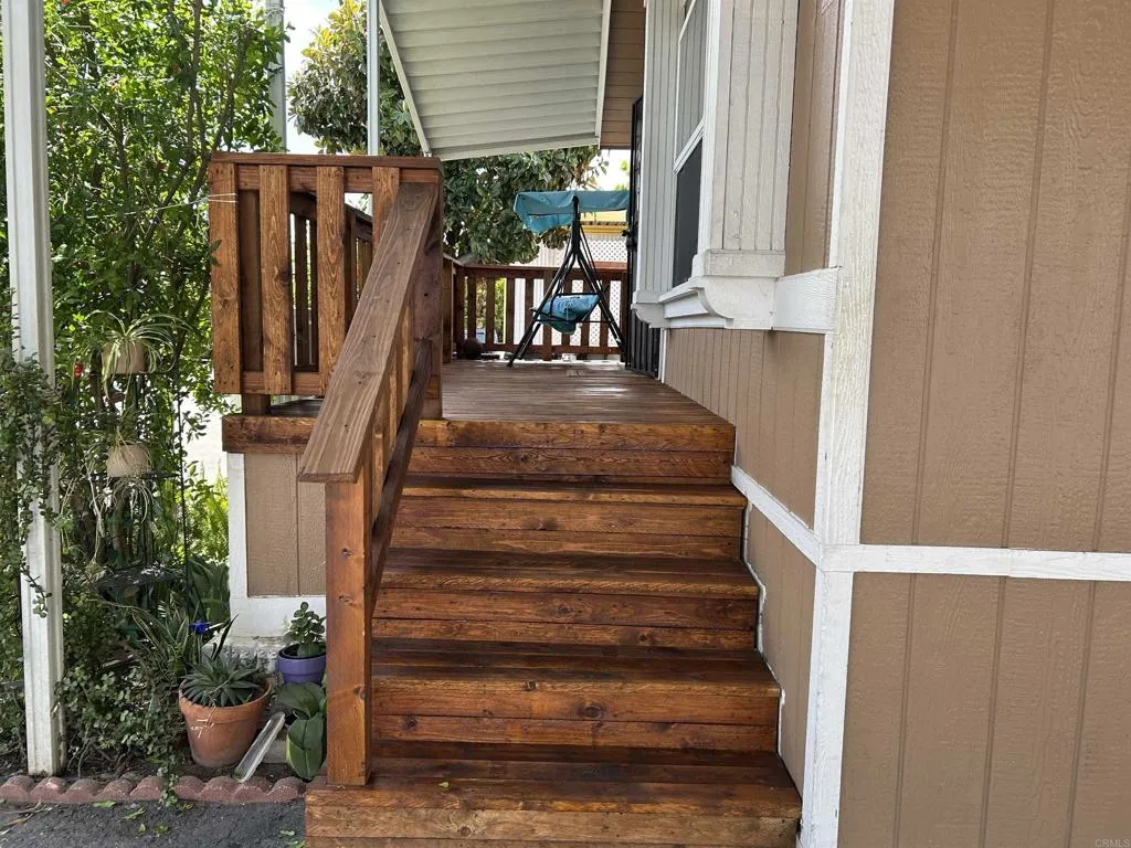 https://cdn.realtyfeed.com/cdn/127/306707360/ee5e0114788b6d496cfd07eeac5871fd.webp