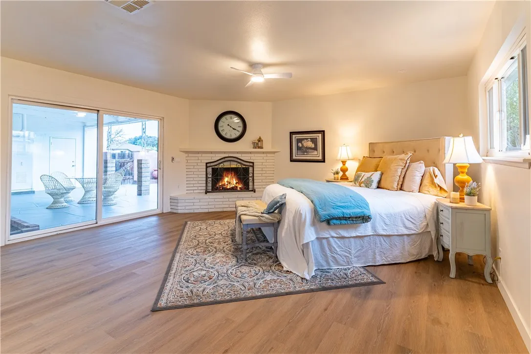 Riverside, CA 92501