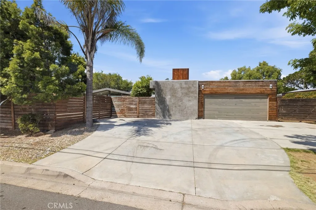 https://cdn.realtyfeed.com/cdn/127/306707375/6111e9f7b3a108c0e93353bfcec1c6cb.webp