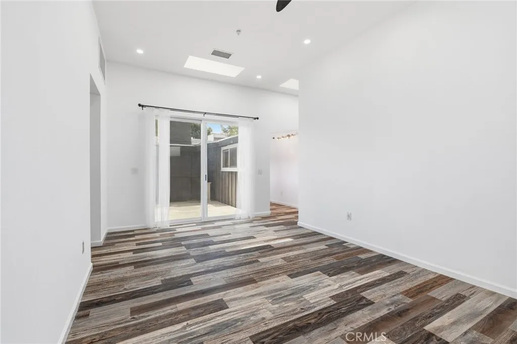 https://cdn.realtyfeed.com/cdn/127/306707375/b69496da954fe8fe2776856864e1cfdb.webp