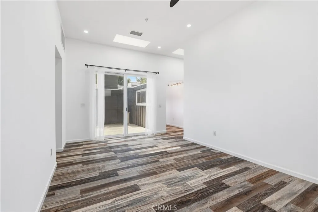 https://cdn.realtyfeed.com/cdn/127/306707375/f1042b54a6f243dcee3d0f38a8cd2d5d.webp
