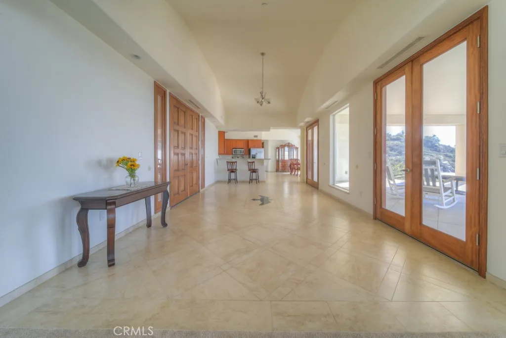 https://cdn.realtyfeed.com/cdn/127/306707396/4b8e0ca7c8e7e9682a561c91e256c9ee.webp