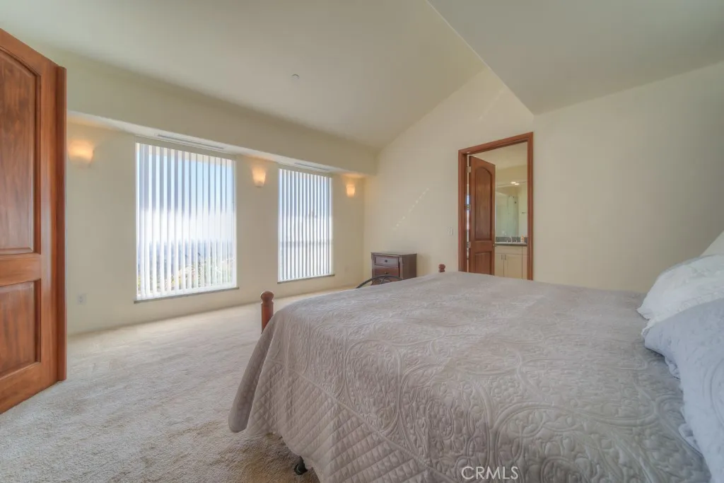 https://cdn.realtyfeed.com/cdn/127/306707396/dcfca91f60816d486d074b16ae1635e2.webp
