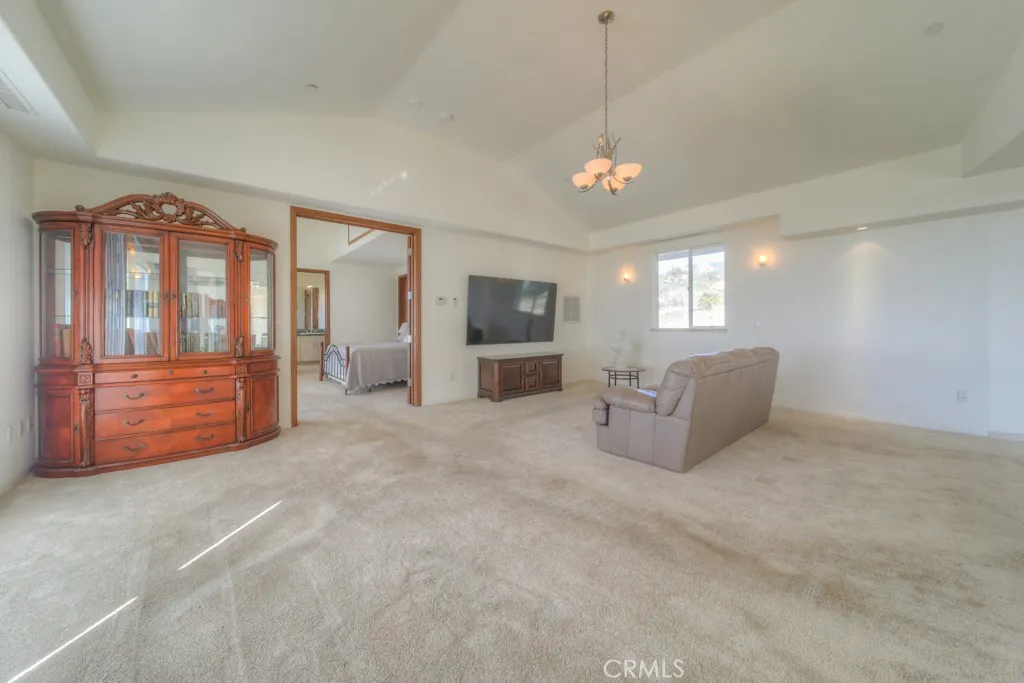 https://cdn.realtyfeed.com/cdn/127/306707396/e9e7c32ee05515966f591fcb210b3a74.webp