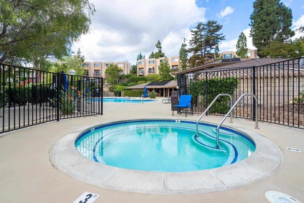 https://cdn.realtyfeed.com/cdn/127/306707408/7f606ba4e507f76df14bd0f210809034.webp