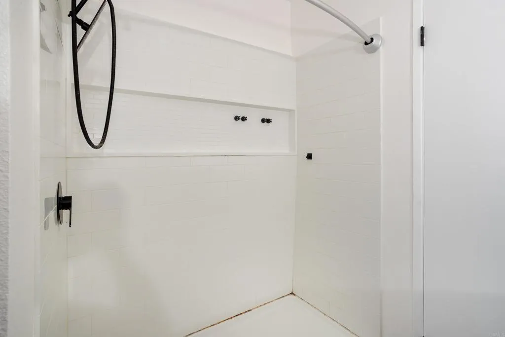 https://cdn.realtyfeed.com/cdn/127/306707408/a5f1ae02957ede5bceb0bce4e023d2b9.webp