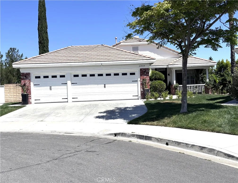 Valencia, CA 91354