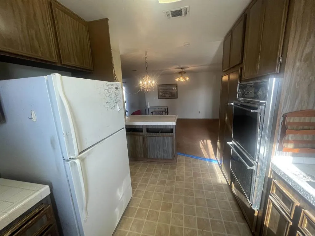 https://cdn.realtyfeed.com/cdn/127/306707429/923124d863ac01f0851181bd8632eeee.webp