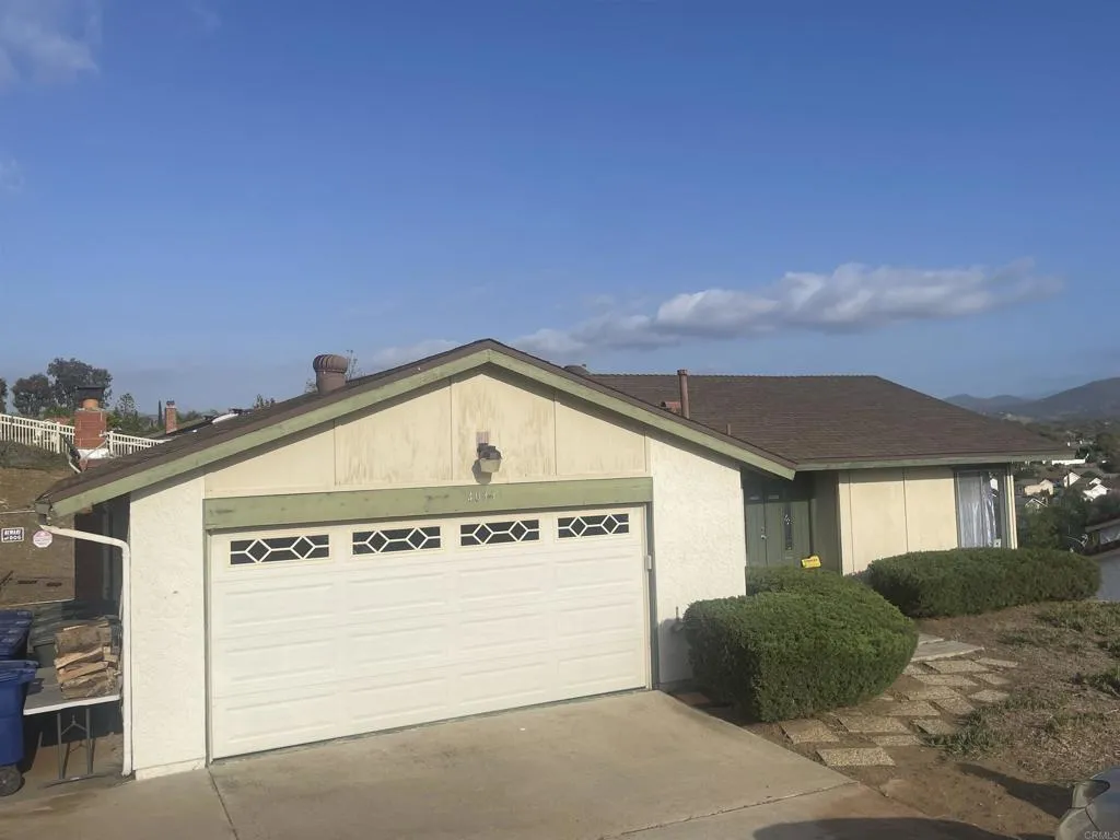 https://cdn.realtyfeed.com/cdn/127/306707429/c225a85a72dca0b4b3f70999b12a0bde.webp