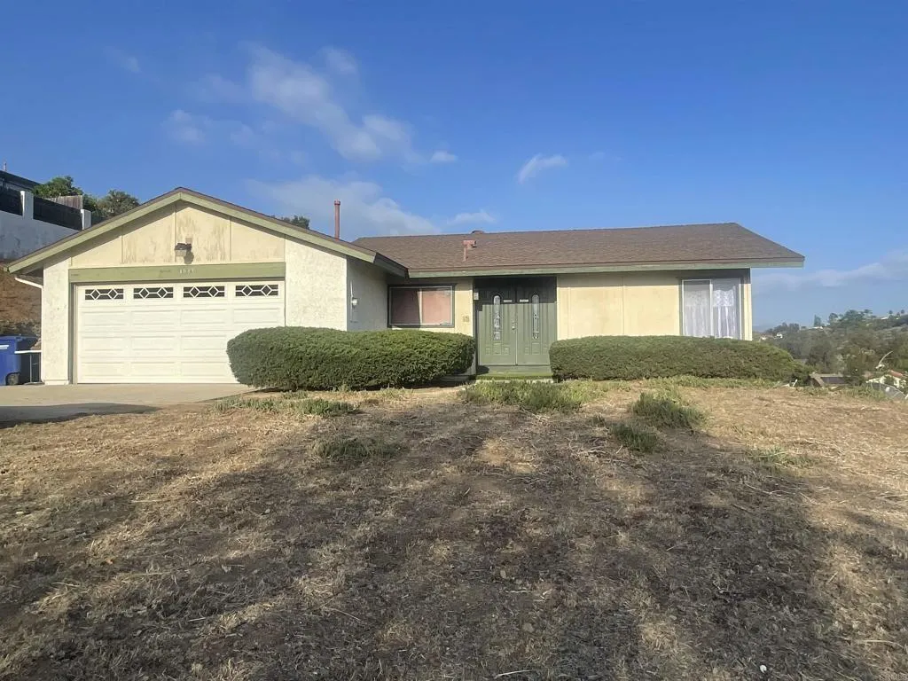 https://cdn.realtyfeed.com/cdn/127/306707429/c6fa69c73e04cb293df4ce1b82668bb9.webp