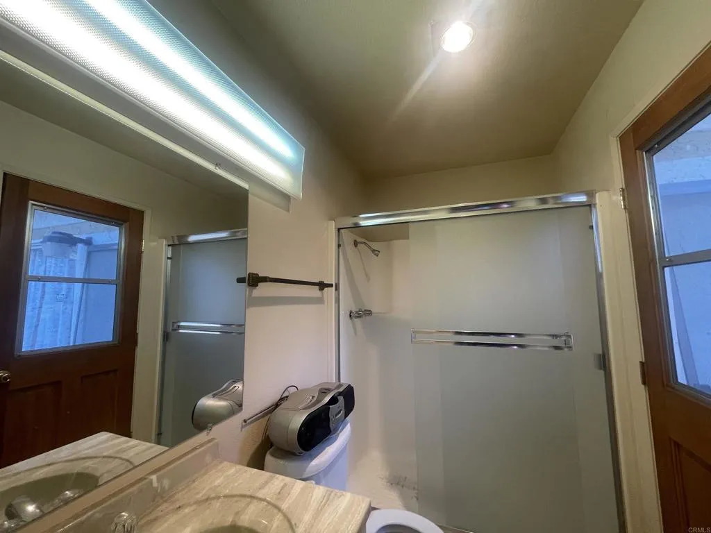 https://cdn.realtyfeed.com/cdn/127/306707429/d3f0e592d6b0a09987d53dc6f977bb28.webp