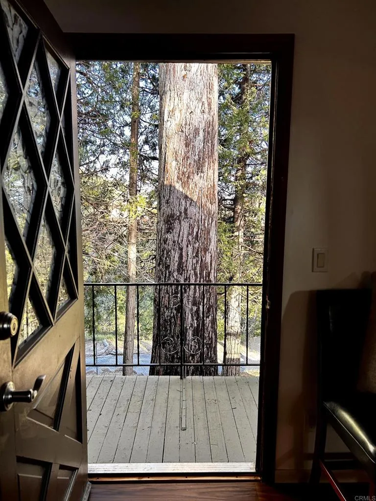 https://cdn.realtyfeed.com/cdn/127/306707441/8d6d1aa5a474b5f8c1021fcf8fb00572.webp