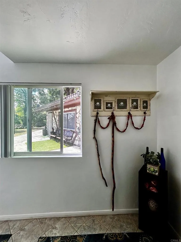 https://cdn.realtyfeed.com/cdn/127/306707441/f40310ada478f408076e6b507cb48037.webp