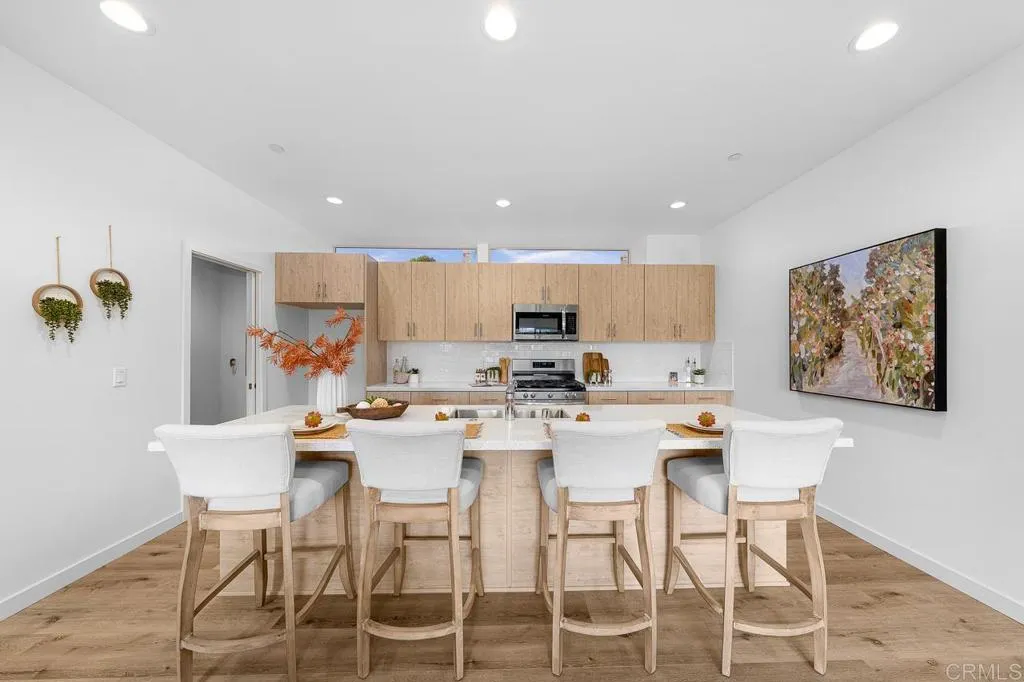 https://cdn.realtyfeed.com/cdn/127/306707466/09d5cc4a3cc2ae3ac0cbe0f51f9de4ca.webp
