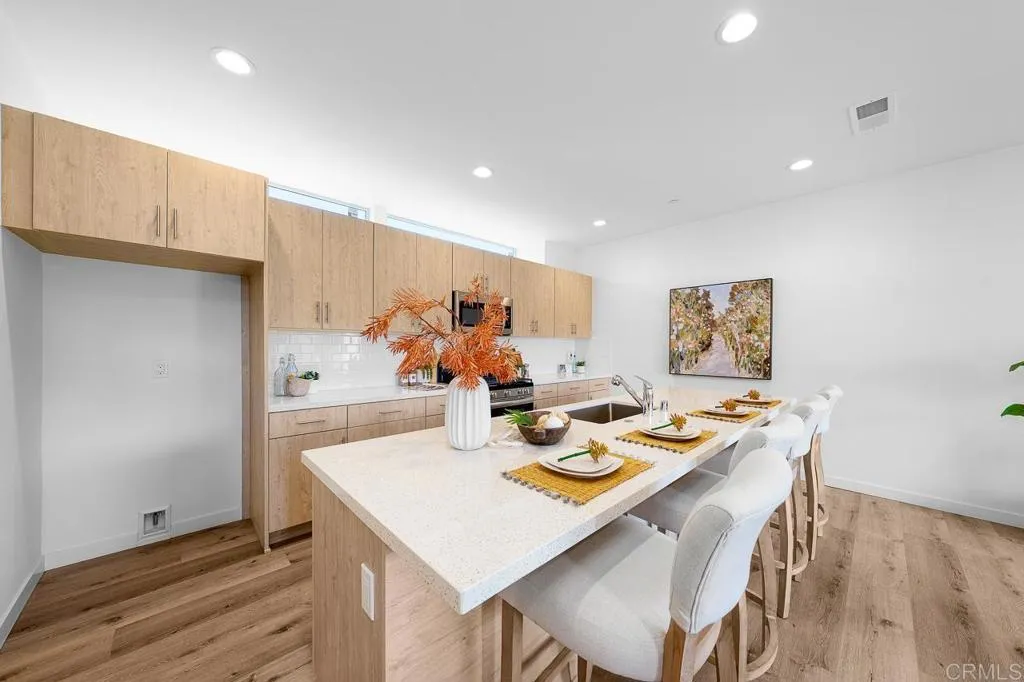 https://cdn.realtyfeed.com/cdn/127/306707466/9249f62f014f61e892a600a9fa336135.webp