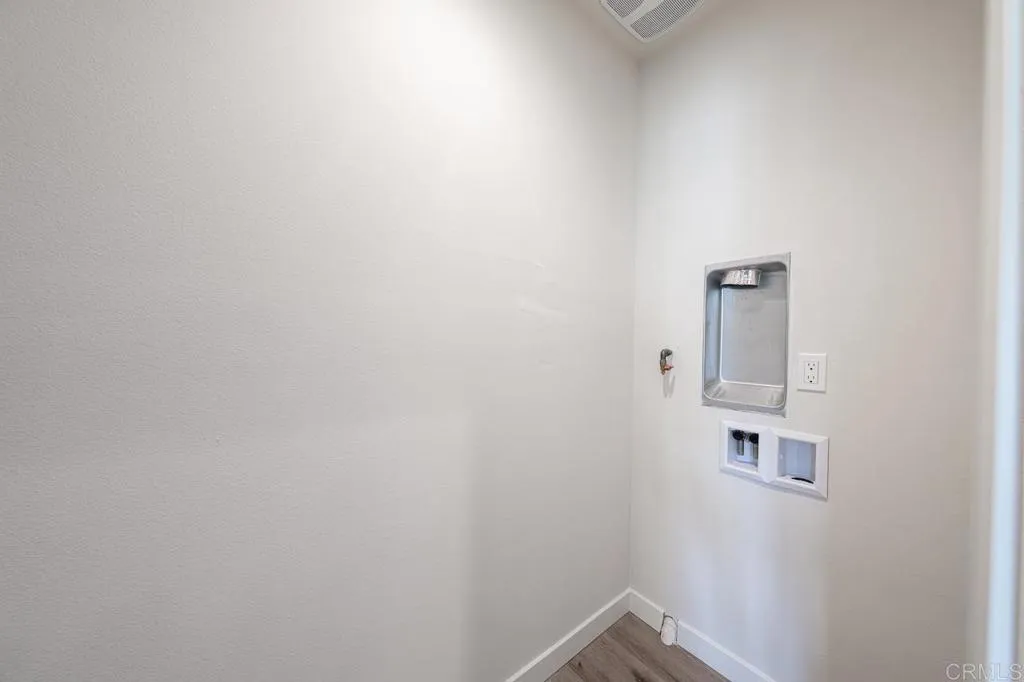 https://cdn.realtyfeed.com/cdn/127/306707466/d09ad83c0d698aa4bbd5eacd28677b8b.webp