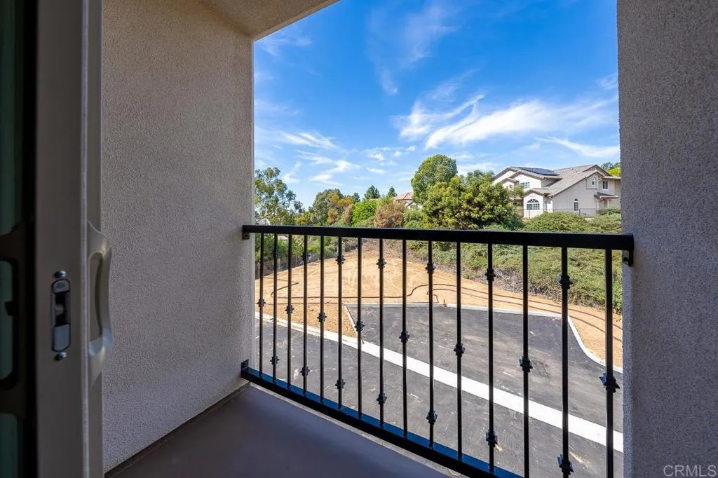 https://cdn.realtyfeed.com/cdn/127/306707466/dac3000fd28862c2f2bcd281ab8bc5f8.webp