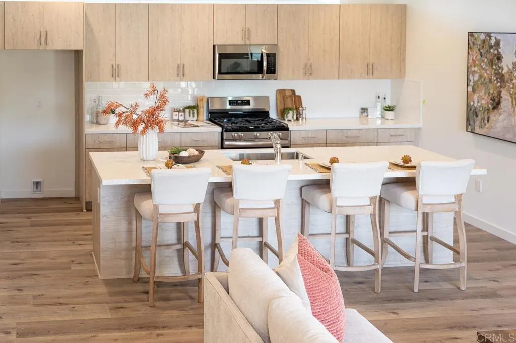 https://cdn.realtyfeed.com/cdn/127/306707466/fb692144a3f965d2f3373c2c13f2c987.webp