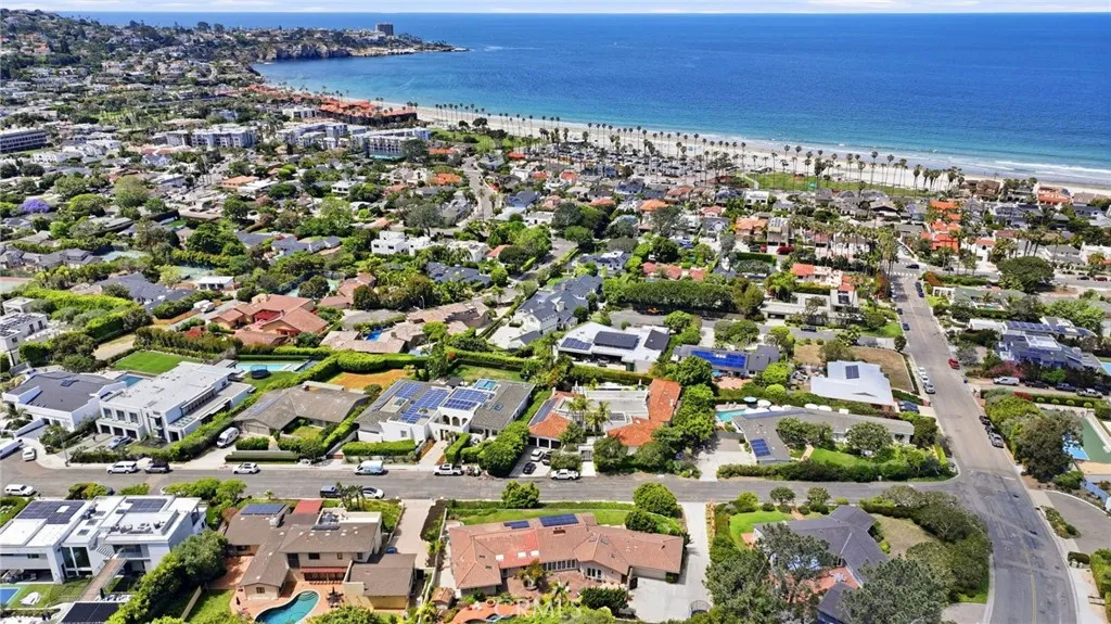https://cdn.realtyfeed.com/cdn/127/306707503/f3efed71501a05cc33d5c33a39e466a1.webp