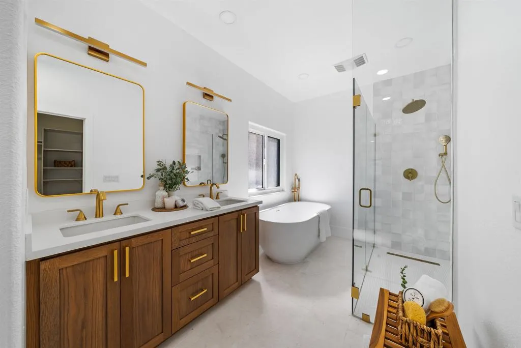 https://cdn.realtyfeed.com/cdn/127/306707516/2079b7a3ad5bd9acdeda86bd1710773a.webp