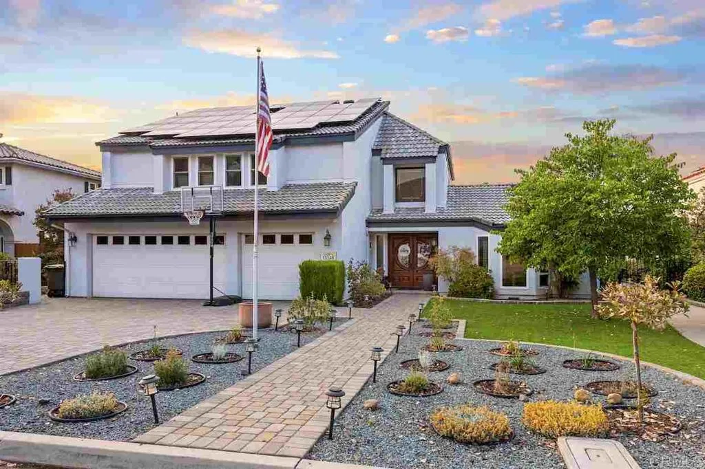 https://cdn.realtyfeed.com/cdn/127/306707559/fc1c67861673126efd2be87d80eaa5cf.webp